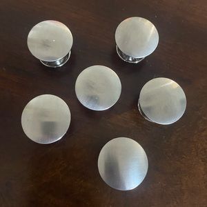 🔥(6) Nightstand Draw Knobs